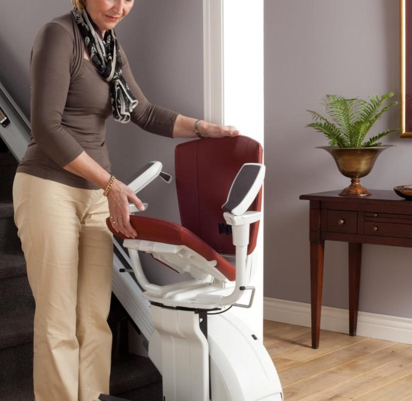 Thyssen HomeGlide-Extra Straight Stairlift Folding Seat