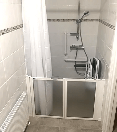 Level Access Showers with Full Height Elegance Doors
