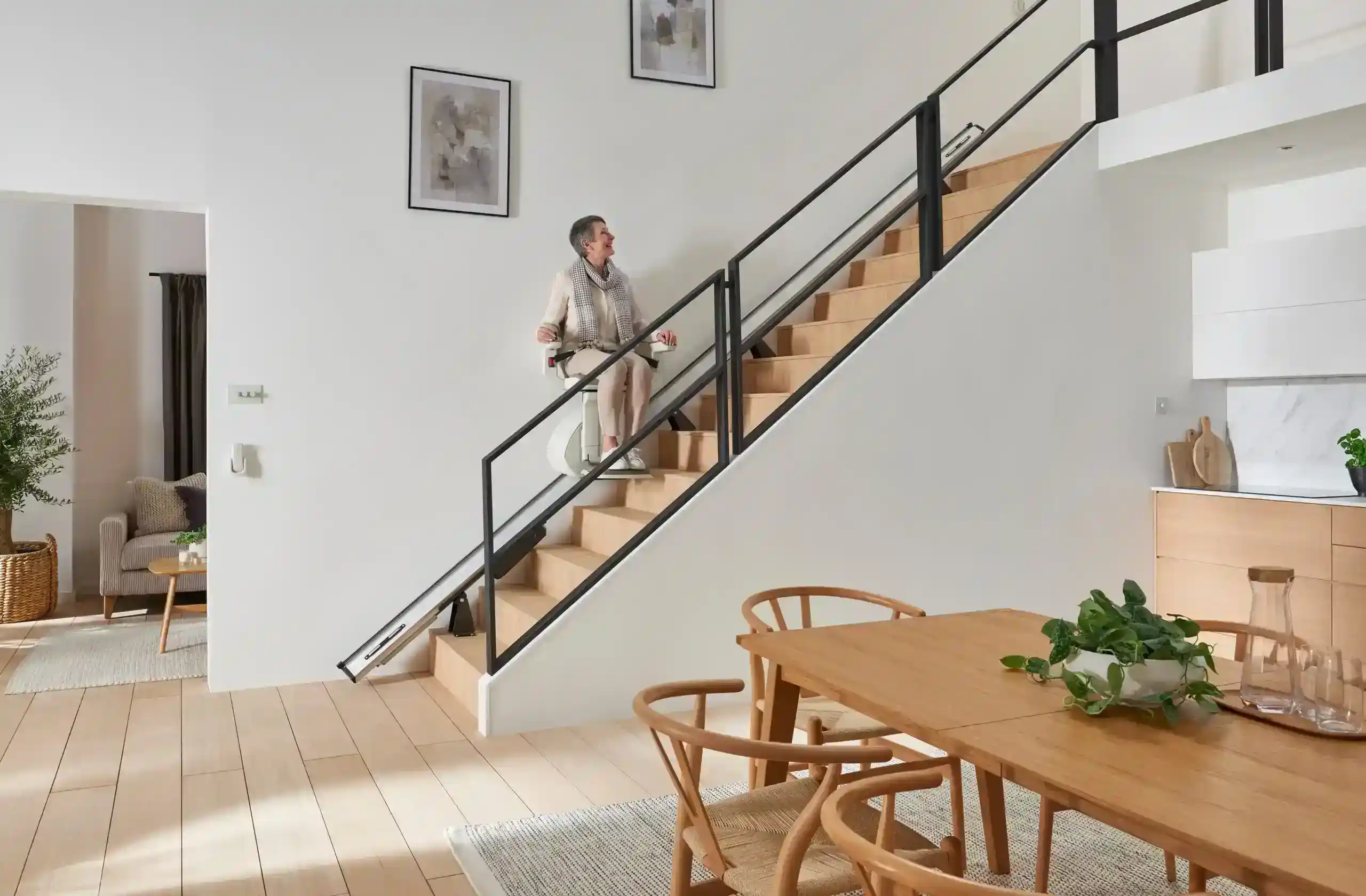 Mid_Travel_Model stair lift