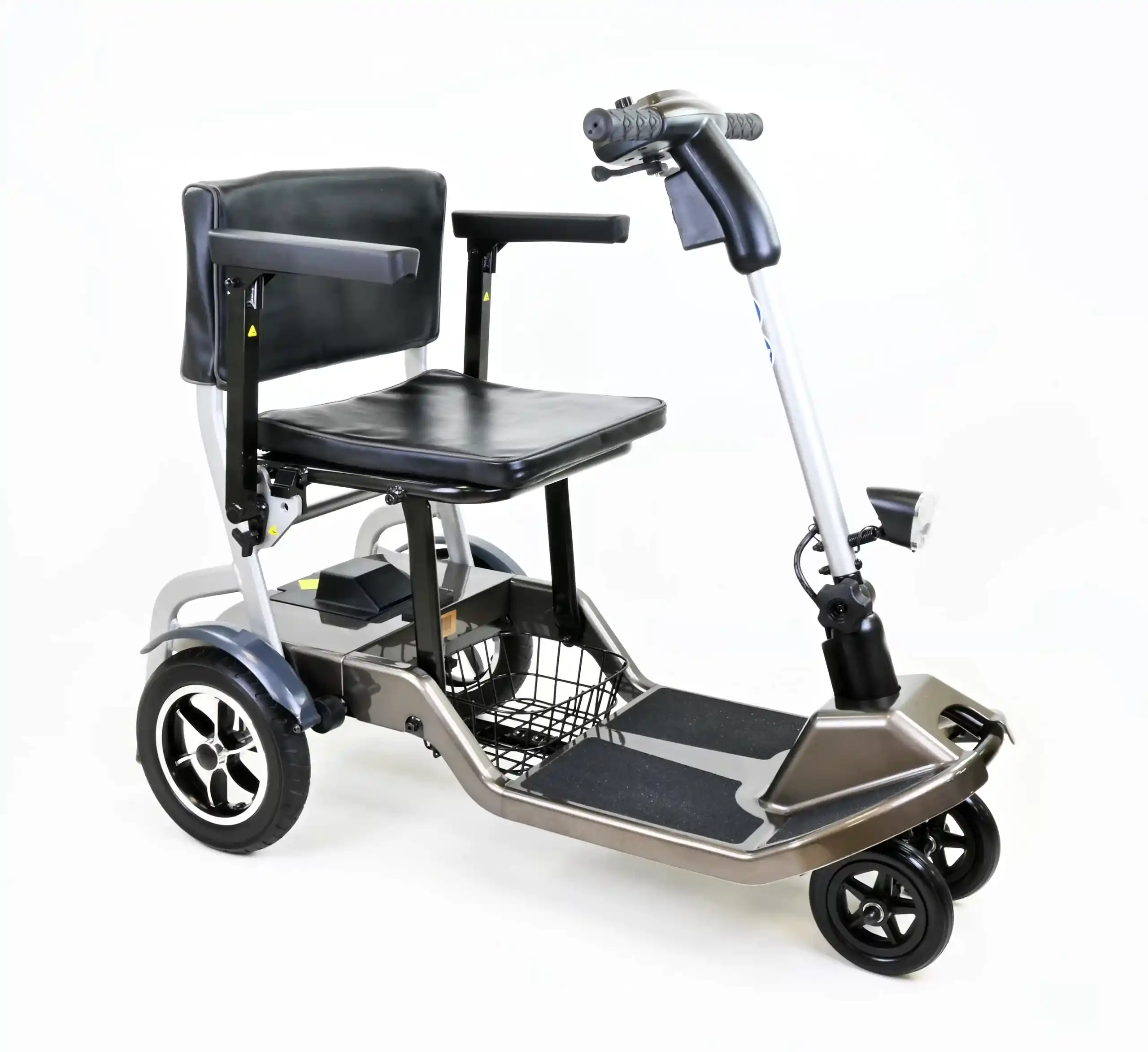 QFold - Lightweight folding scooter