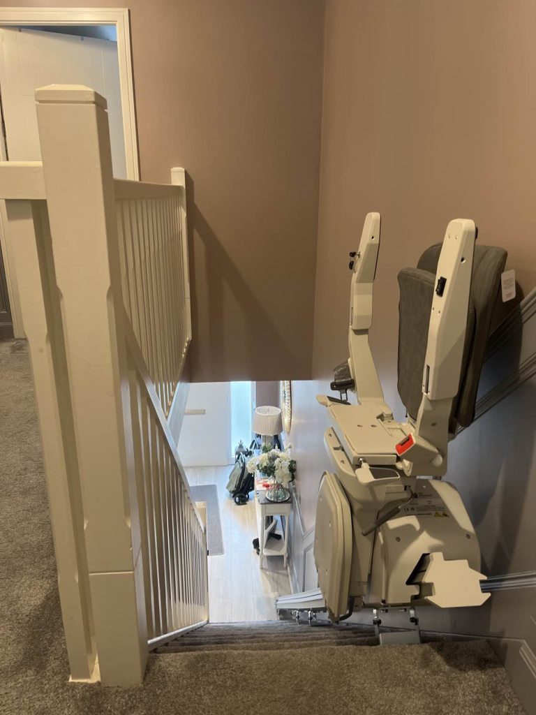 Broadmeadow View, Ratoath, County Meath - Ergo Power Swivel