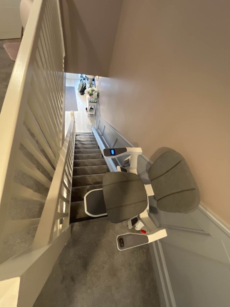 Broadmeadow View, Ratoath, County Meath - Ergo Power Swivel